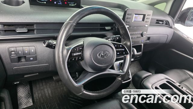 Hyundai Staria Cargo 3-Seater Modern 2022 — фото 13