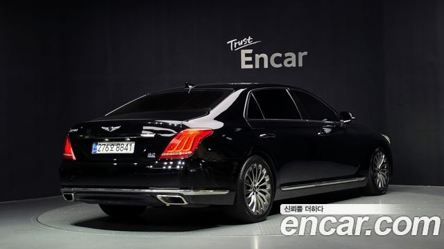Genesis EQ900 5.0 GDI AWD Prestige 2016 — фото 2