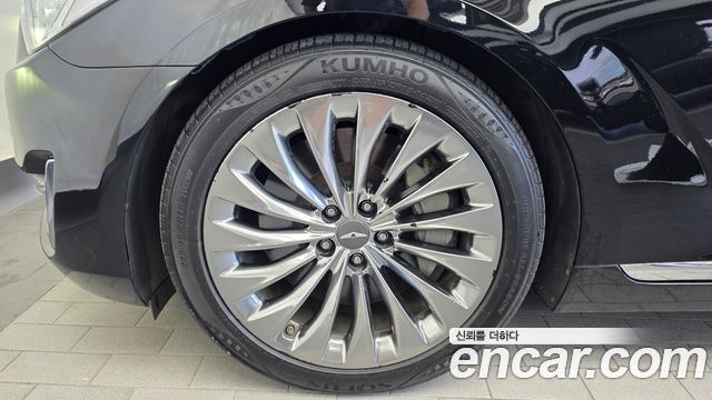 Genesis EQ900 5.0 GDI AWD Prestige 2016 — фото 5