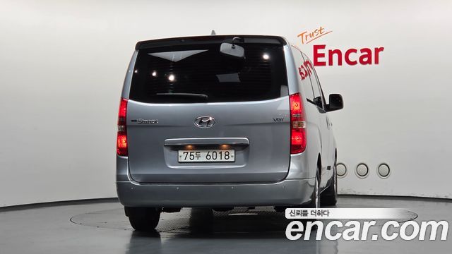 Hyundai Grand Starex Wagon 12-Seater Modern 2020 — фото 4
