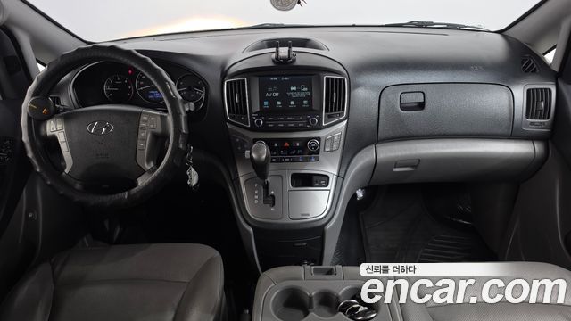 Hyundai Grand Starex Wagon 12-Seater Modern 2020 — фото 7