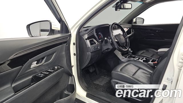 KG Mobility (SsangYong) Beautiful Korando Gasoline 1.5 2WD C5 Plus 2021 — фото 10
