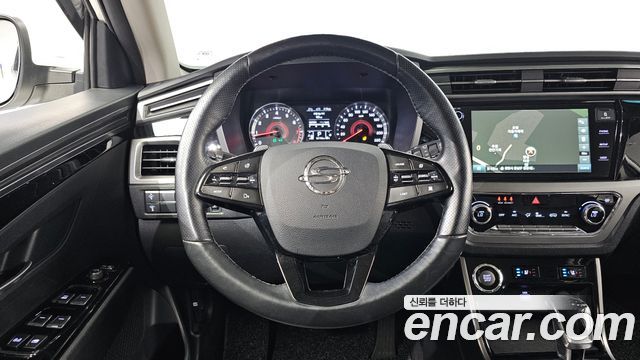 KG Mobility (SsangYong) Beautiful Korando Gasoline 1.5 2WD C5 Plus 2021 — фото 15