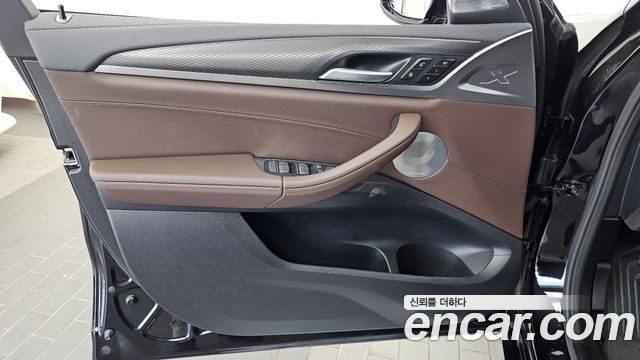 BMW X4 (G02) xDrive20i M Sport 2024 — фото 24