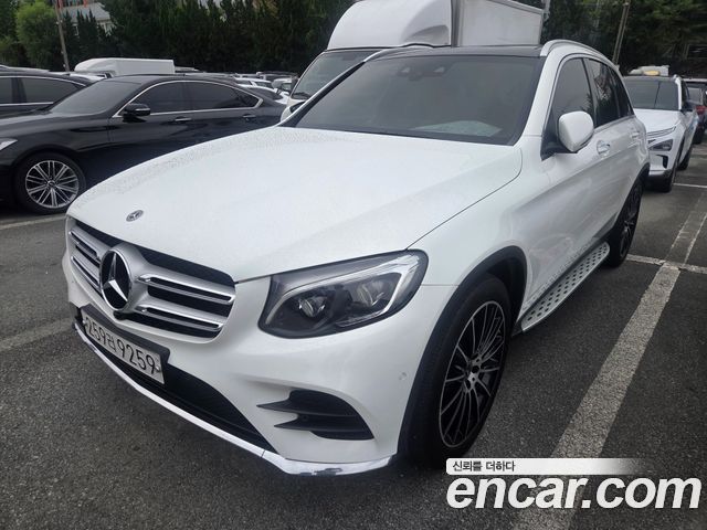Mercedes-Benz GLC-Class (X253) GLC300 4MATIC AMG Line 2019 — фото 2