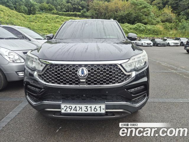 KG Mobility (SsangYong) G4 Rexton Diesel 2.2 4WD White Edition