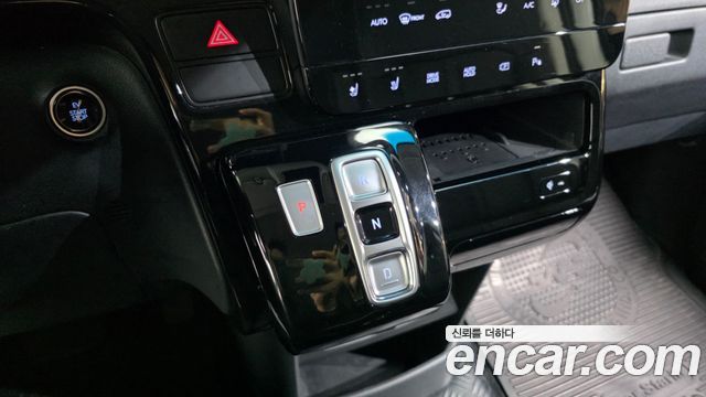 Hyundai ST1 Cargo Premium 2025 — фото 9
