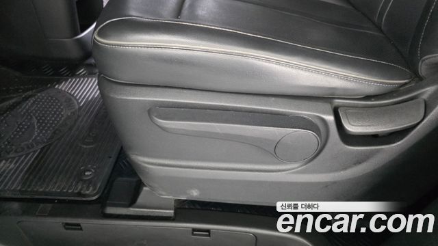 Hyundai ST1 Cargo Premium 2025 — фото 19