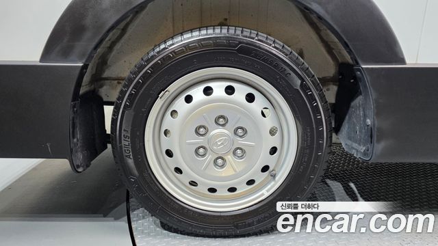 Hyundai ST1 Cargo Premium 2025 — фото 21