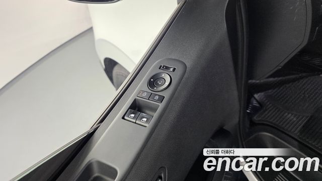 Hyundai ST1 Cargo Premium 2025 — фото 26