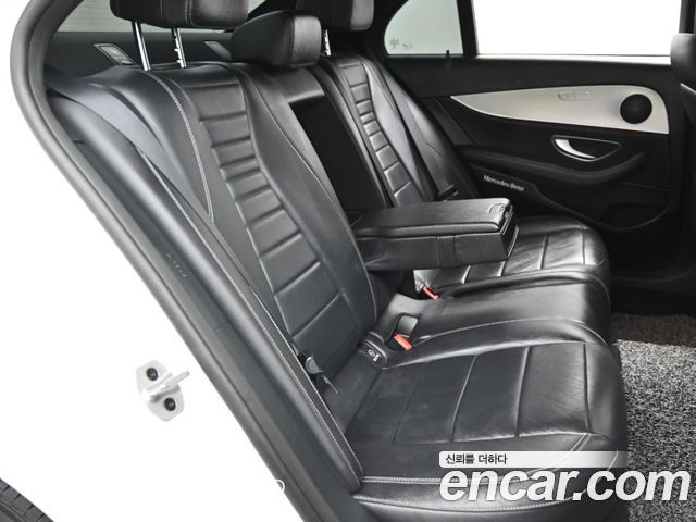 Mercedes-Benz E-Class (W213) E250 Avantgarde 2021 — фото 16