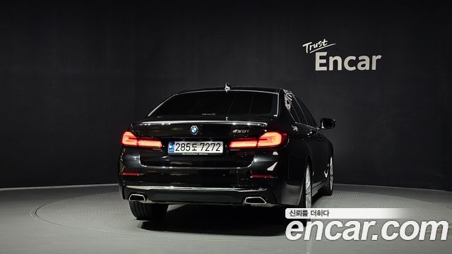 BMW 5 Series (G30) 530i Luxury 2023 — фото 4