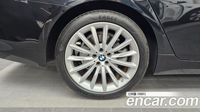 BMW 5 Series (G30) 530i Luxury 2023 — фото 5