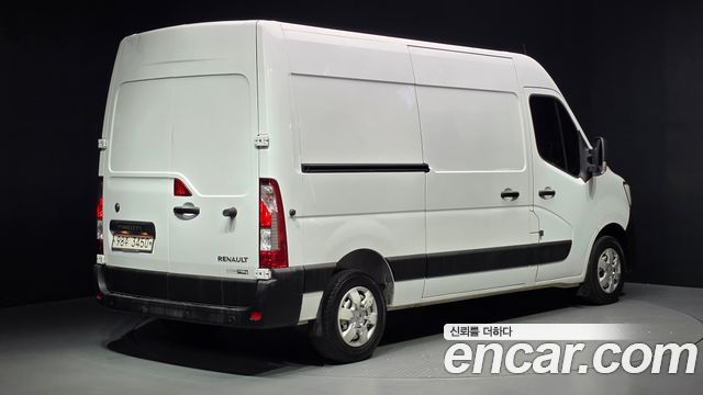 Renault Korea Master Camping car 2020 — фото 2