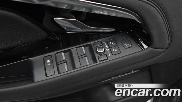 Land Rover Range Rover Evoque (II) D180 SE 2020 — фото 36