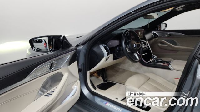 BMW 8 Series (G15) M850i xDrive Gran Coupe 2022 — фото 10