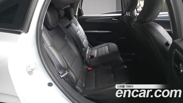 Renault Korea XM3 1.6 GTe RE 2023 — фото 12