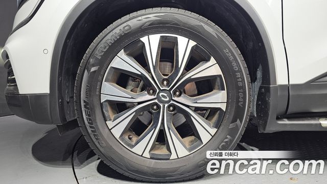 Renault Korea QM6 2.0 LPe LE 2WD 2023 — фото 5