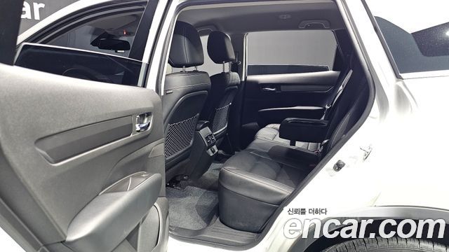 Renault Korea QM6 2.0 LPe LE 2WD 2023 — фото 11