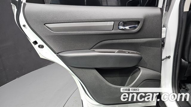 Renault Korea QM6 2.0 LPe LE 2WD 2023 — фото 25
