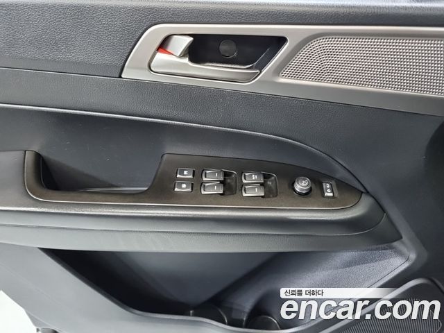 KG Mobility (SsangYong) Rexton Sports Diesel 2.2 4WD Adventure 2018 — фото 7