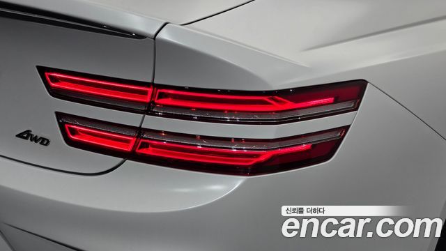 Genesis G80 (RG3) Gasoline 2.5 Turbo AWD 2025 — фото 29