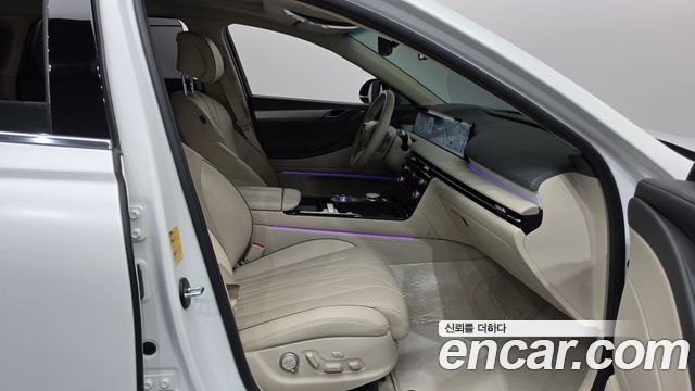 Genesis G80 (RG3) Gasoline 2.5 Turbo AWD 2025 — фото 32
