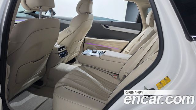 Genesis G80 (RG3) Gasoline 2.5 Turbo AWD 2025 — фото 35
