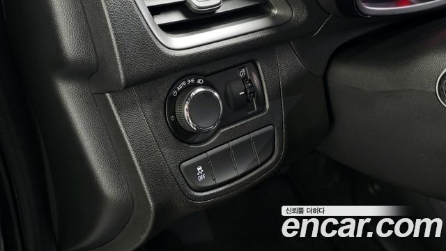 Chevrolet Spark LT 2019 — фото 16