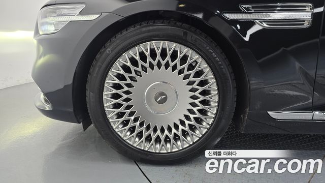 Genesis G90 5.0 AWD Prestige 2019 — фото 5