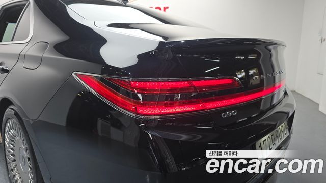 Genesis G90 5.0 AWD Prestige 2019 — фото 23