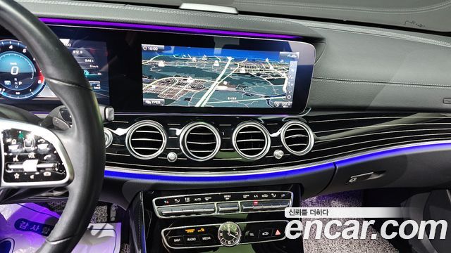 Mercedes-Benz E-Class (W213) E450 4MATIC Exclusive 2020 — фото 18
