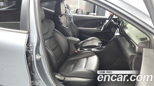 Hyundai Veloster (JS) 2.0 N 2020 — фото 26