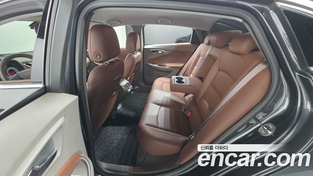 Chevrolet Malibu 1.5 Turbo LT Deluxe 2017 — фото 16