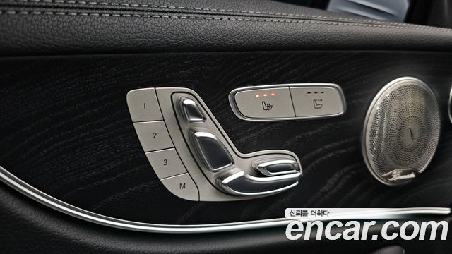 Mercedes-Benz E-Class (W213) E220d Cabriolet 2018 — фото 15