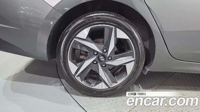 Hyundai Avante (CN7) 1.6 Inspiration 2022 — фото 5