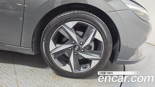 Hyundai Avante (CN7) 1.6 Inspiration 2022 — фото 21