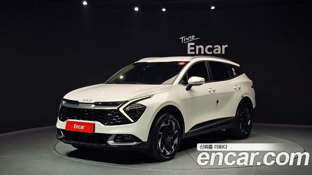 Kia Sportage (V) Gasoline 1.6 Turbo 2WD Signature 2023 — фото 1