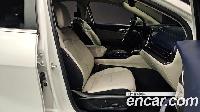 Kia Sportage (V) Gasoline 1.6 Turbo 2WD Signature 2023 — фото 11