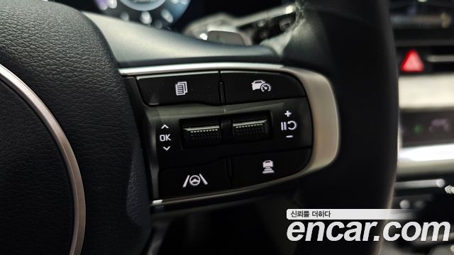 Kia Sportage (V) Gasoline 1.6 Turbo 2WD Signature 2023 — фото 32