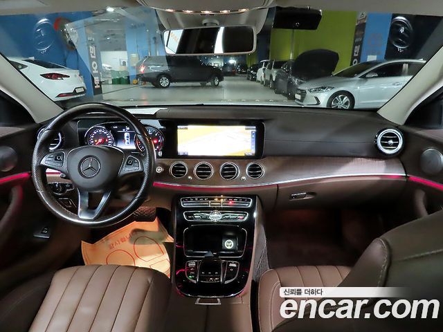 Mercedes-Benz E-Class (W213) E220d Exclusive 2017 — фото 5
