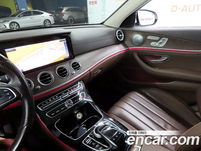 Mercedes-Benz E-Class (W213) E220d Exclusive 2017 — фото 15
