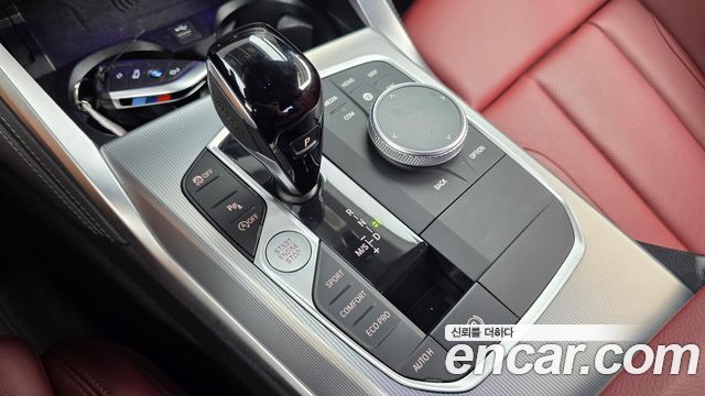 BMW 4 Series (G22) 420i M Sport Coupe 2023 — фото 9