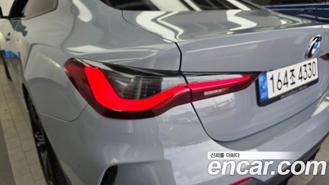 BMW 4 Series (G22) 420i M Sport Coupe 2023 — фото 23