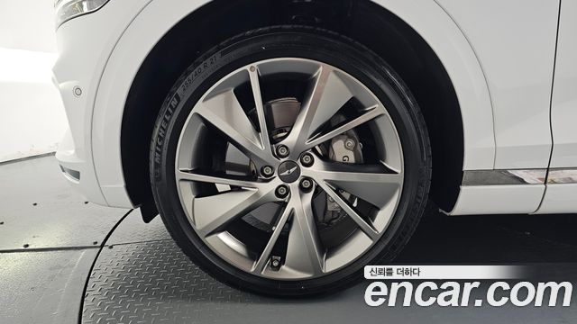 Genesis GV70 2.5T Gasoline AWD 2024 — фото 5