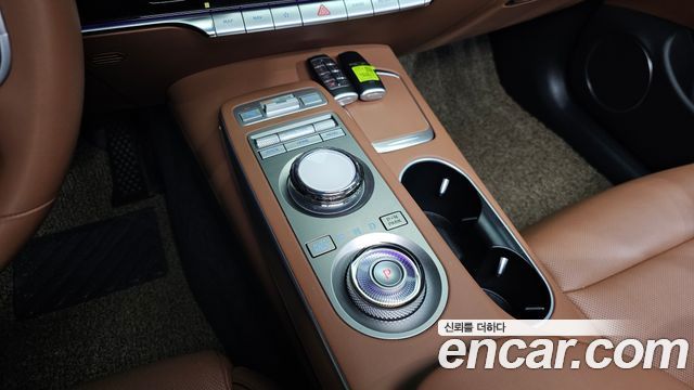 Genesis GV70 2.5T Gasoline AWD 2024 — фото 9