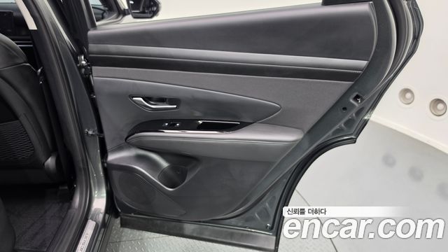 Hyundai Tucson Hybrid (NX4) HEV 1.6 2WD Inspiration 2024 — фото 25