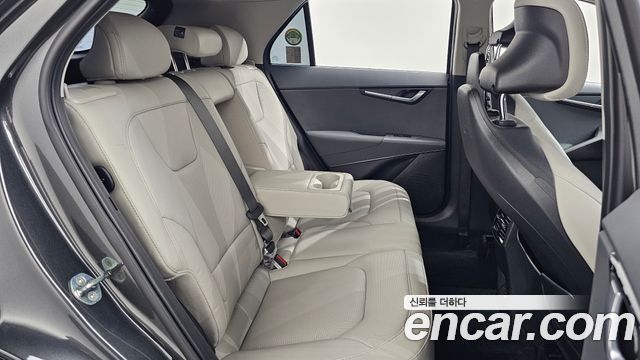 Kia Niro Signature 2022 — фото 12