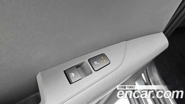 Kia Niro Signature 2022 — фото 18