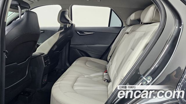 Kia Niro Signature 2022 — фото 26